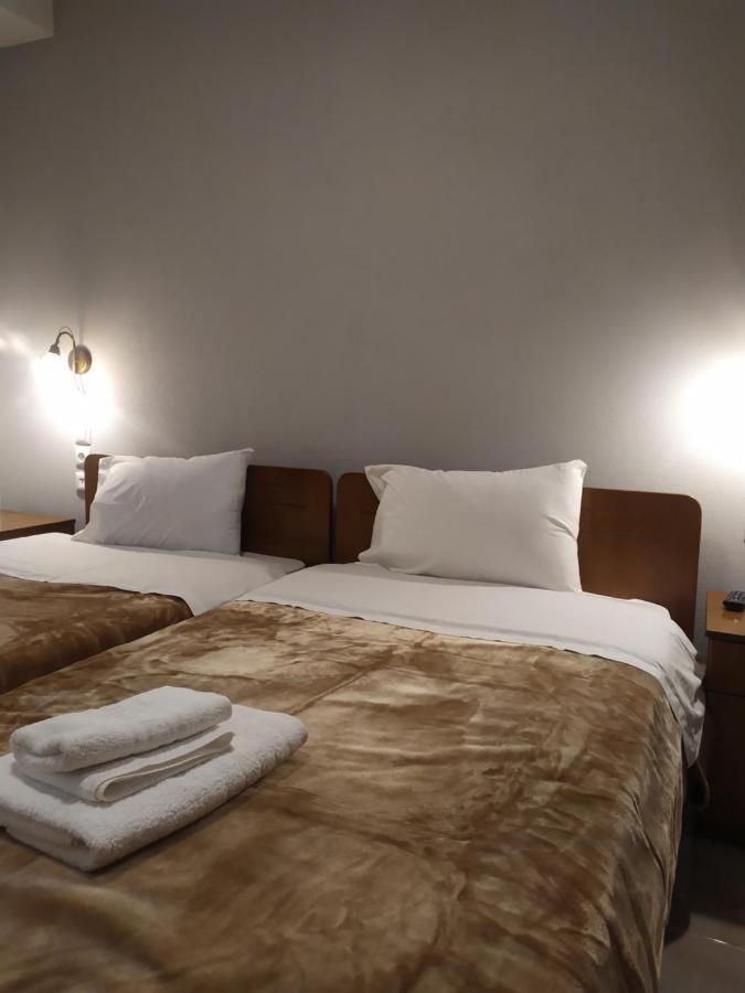 Smallhotel - Vevi Exterior photo